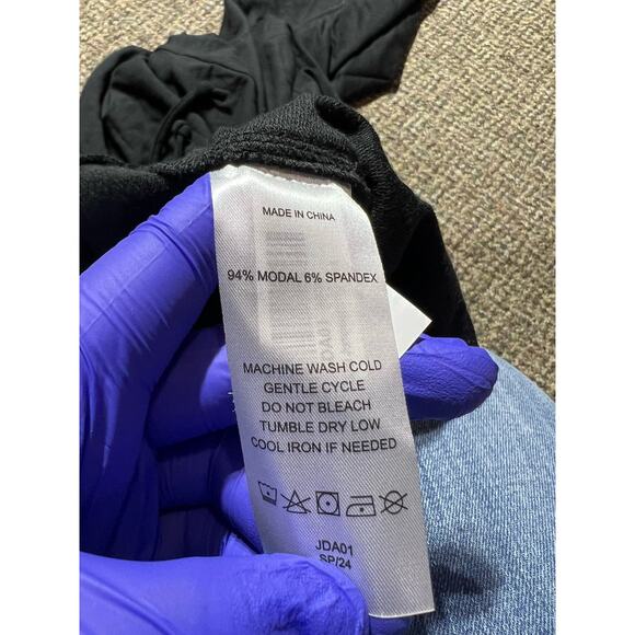 Quince Women’s Black French Terry Modal Jumpsuit sz S NWT Sleeveless V-neck - Picture 9 of 10